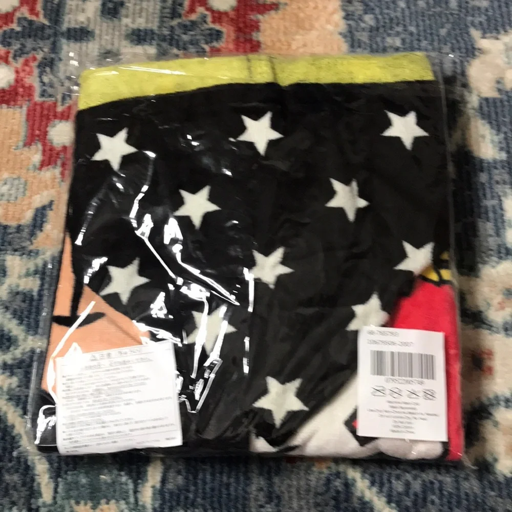 Tokyo Disney Resort Mickey Mouse Hooded Towel Wrap